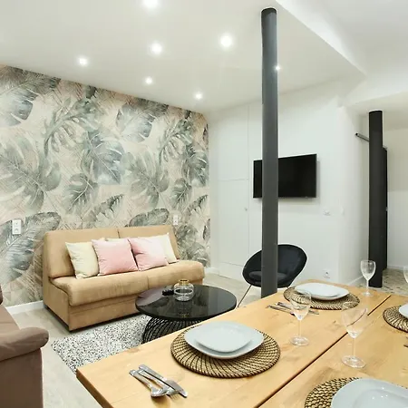 Rent A - Charon Apartment *