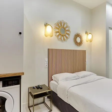 Rent A - Charon Apartment