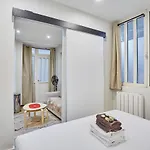 Rent A - Charon 아파트