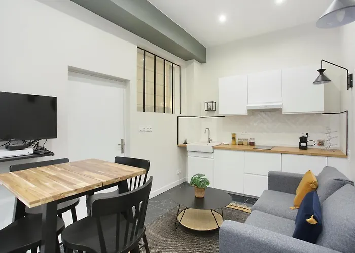 Rent A - Charon Apartament