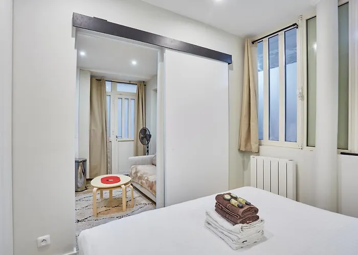 Rent A - Charon Apartament